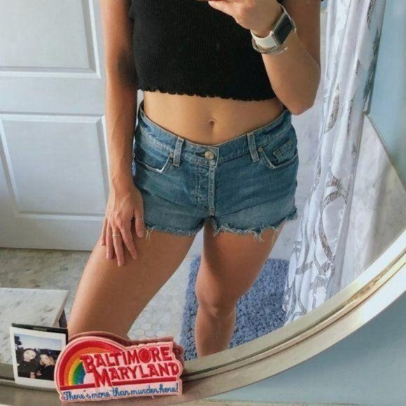 7FAM Raw Hem Cut Off Jean Short Button Fly Size 26